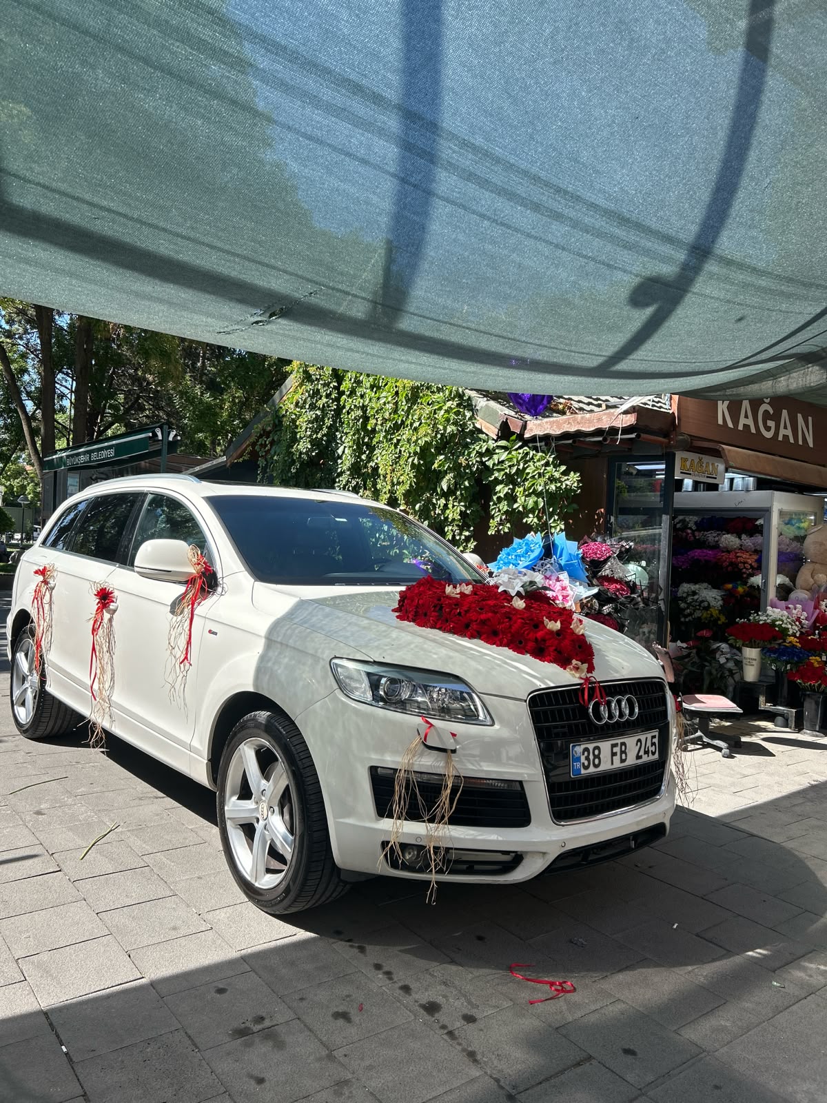 Kayseri düğün arabası çiçeği
